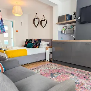 Abode I Great Neighbourhood! , Brighton United Kingdom