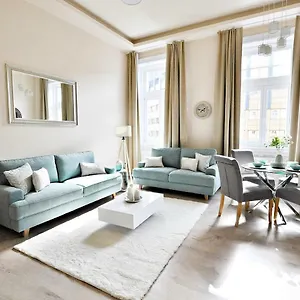 https://prestige-home-budapest-city-center.inbudapesthotels.com